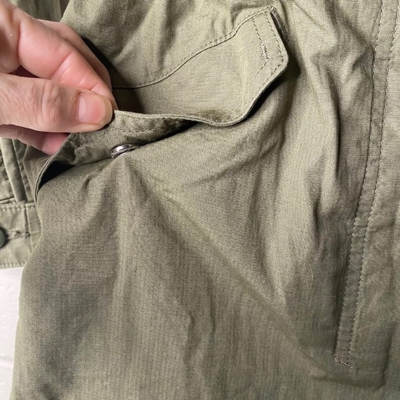 Levi's Jacket Women Size XS Military Utility Hooded Full Zip Epaulets Green - Picture 11 of 15